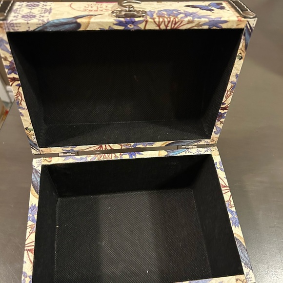 Floral Decorative Storage Box - Picture 8 of 9